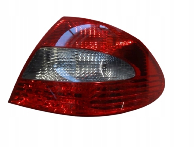 Задні ліхтарі Mercedes CLK