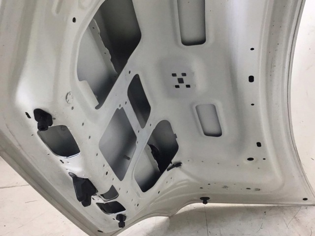 Кришка багажника кузова A2187500075 MERCEDES