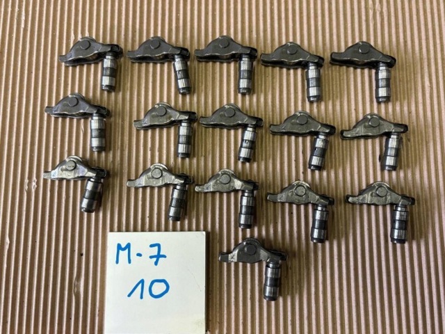 Коромисло клапана, рокер Mercedes E