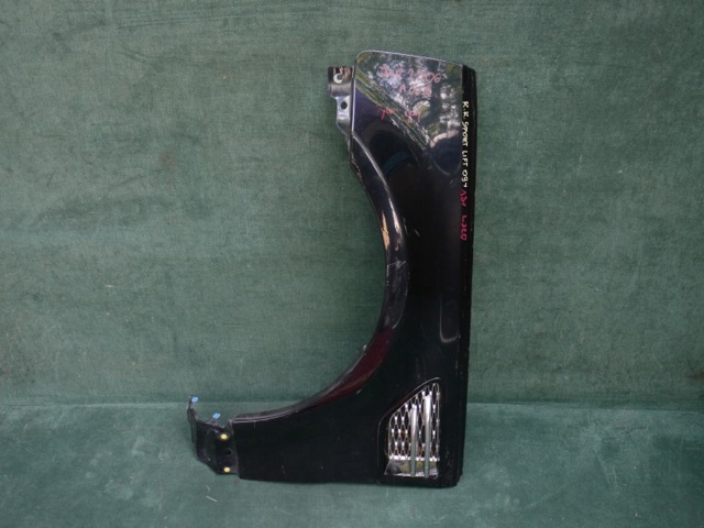 Переднє ліве крило Land Rover Range Rover SPORT I