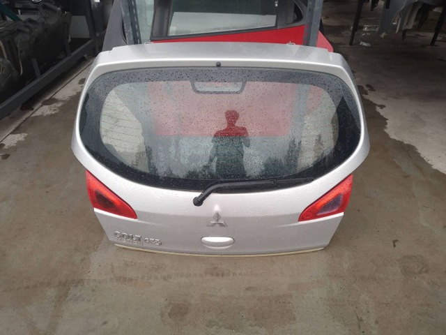 Треті двері MN161897 MITSUBISHI