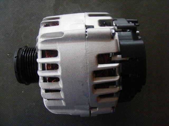 Генератор автомобільний TG15C095 VALEO