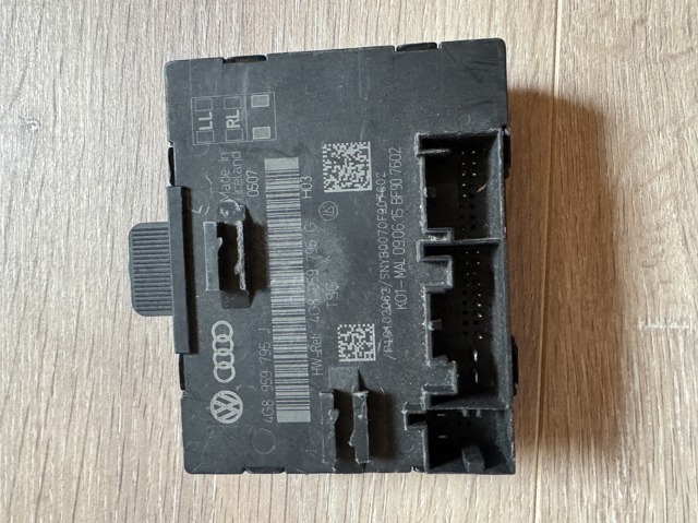Блок комфорту задніх дверей 4G8959795J VAG