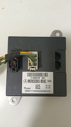 Блок управління сигналами SAM 2115452132 MERCEDES