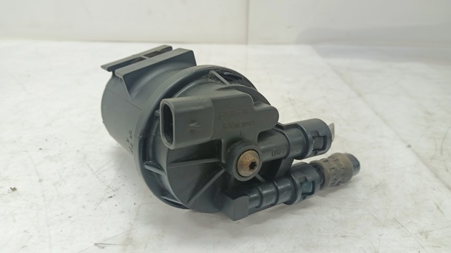 Корпус паливного фільтра 24424887 GM