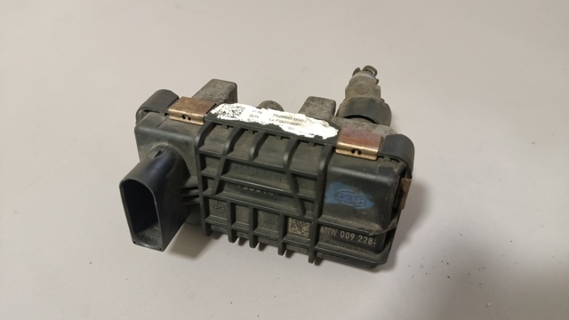 Модуль управління турбіною 6NW009228 HELLA