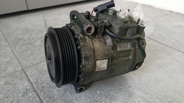 Компресор холодоагенту A0022305611 MERCEDES