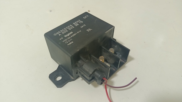 Реле високого струму A0025423819 MERCEDES