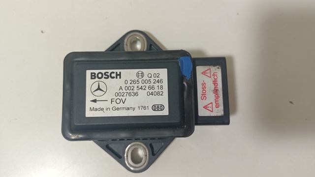 Датчик поперечного прискорення (ESP) A0025426618 MERCEDES