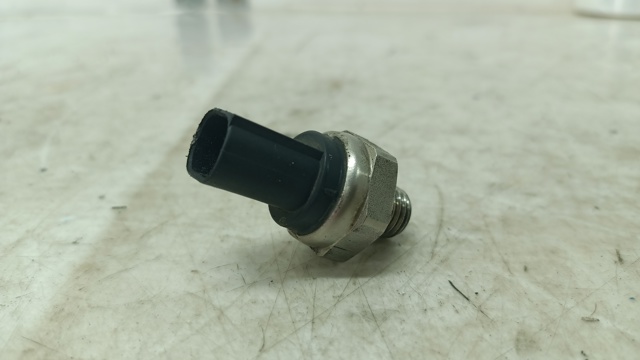 Датчик тиску вихлопних газів A0061531128 MERCEDES