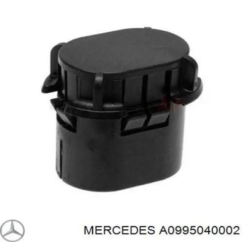 Кронштейн/подушка кріплення радіатора, верхній A0995040002 MERCEDES