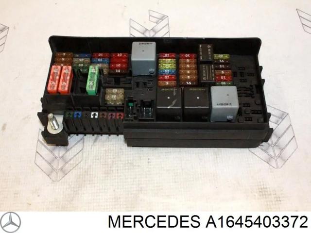 Корпус запобіжників A1645403372 MERCEDES