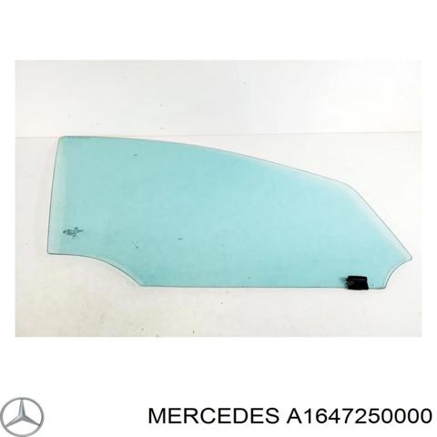 Скло пасажирських дверей A1647250000 MERCEDES