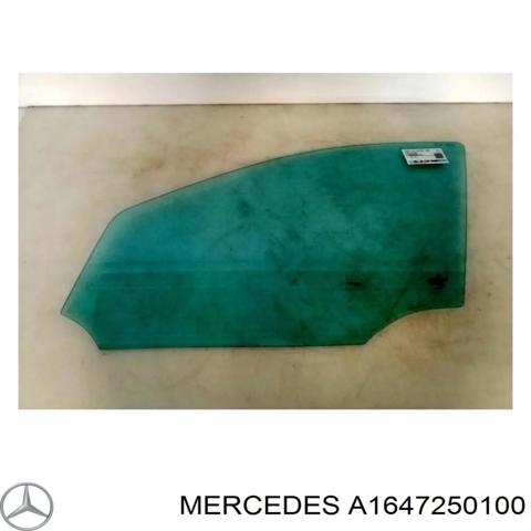 Скло водійських дверей A1647250100 MERCEDES