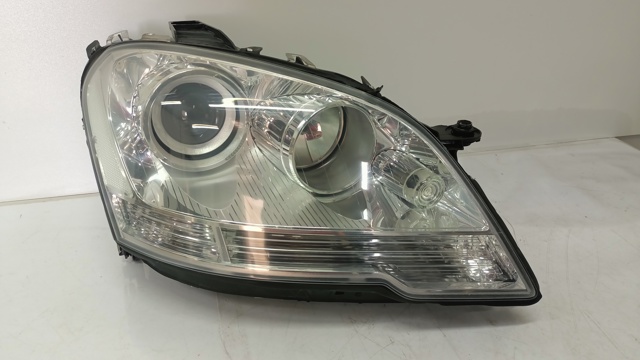 Фара комбінована, передня A1648202259 MERCEDES
