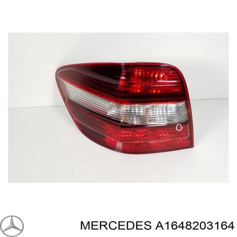 Задня ліва фара A1648203164 MERCEDES