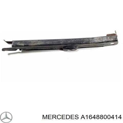 Направляюча переднього бампера, права A1648800414 MERCEDES