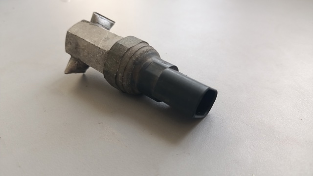 Клапан тиску кондиціонера A2038300372 MERCEDES