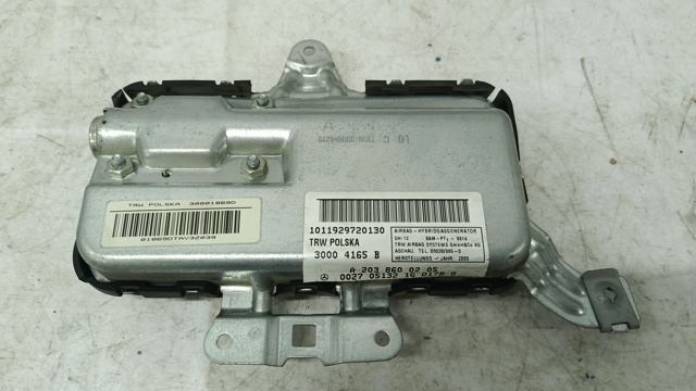 Подушка безпеки (AIRBAG) дверей задніх лівих A2038600205 MERCEDES