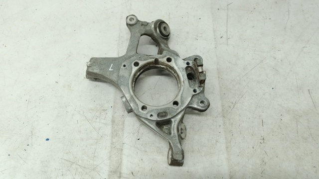 Цапфа поворотного кулака A2113508308 MERCEDES