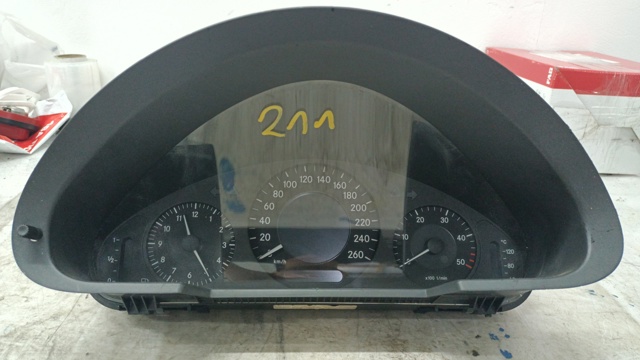 Покажчик напруги (вольтметр) A2115402348 MERCEDES