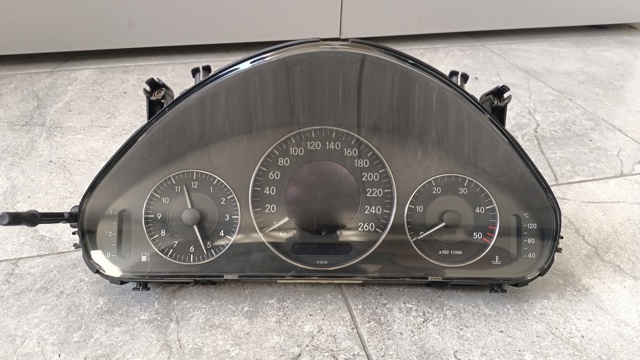 Спідометр A2115405611 MERCEDES
