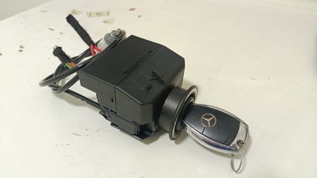 Замок запалювання A2115452308 MERCEDES
