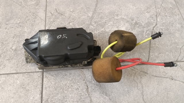 Замок багажника A2117400535 MERCEDES