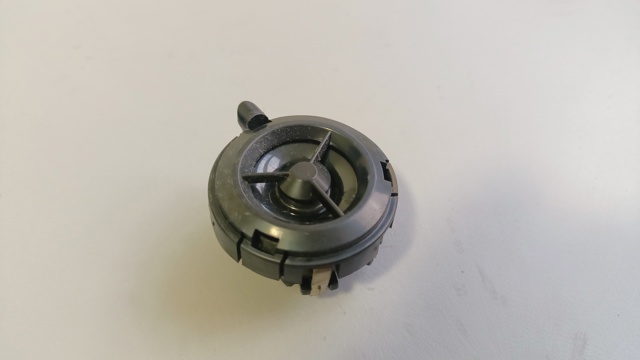 Динамік передньої двері A2118200202 MERCEDES