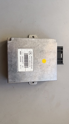 Блок керування телефоном A2118203185 MERCEDES