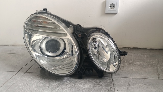 Фара комбінована, передня A2118205061 MERCEDES