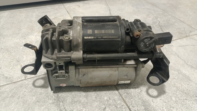 Компресор пневмоподвески A2123200404 MERCEDES