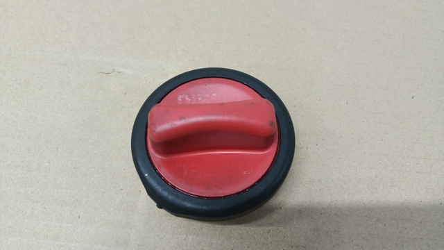 Кришка / пробка бензобака A2204700705 MERCEDES