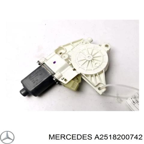 Мотор склопідйомника дверей передніх, лівих A2518200742 MERCEDES