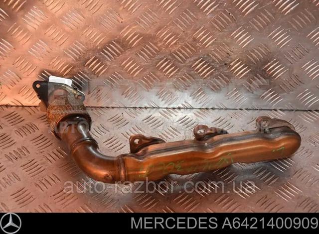 Колектор випускний, лівий A6421400909 MERCEDES