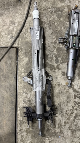 Колонка рульова 6896187 BMW
