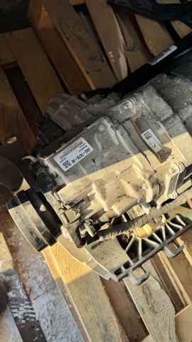 J8A27K780AB Land Rover