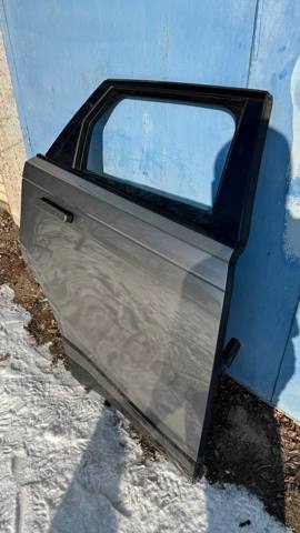 Двері задні в зборі LR091719 LAND ROVER