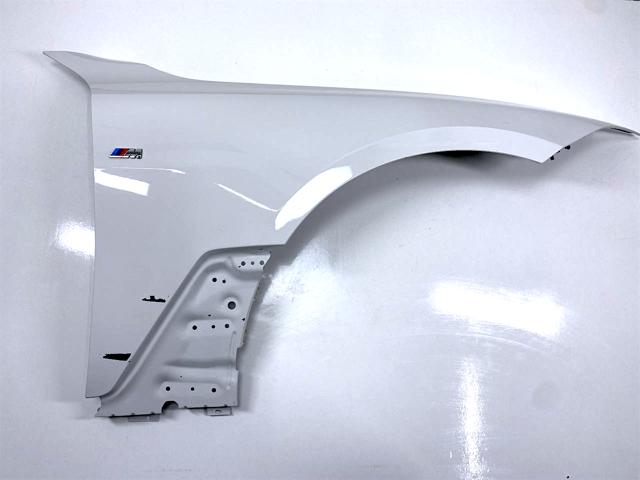 Переднє праве крило 41009492906 BMW