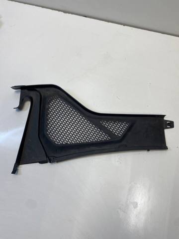 Жабо, ліве 64319245593 BMW