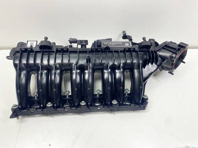 Колектор впускний LR073652 LAND ROVER