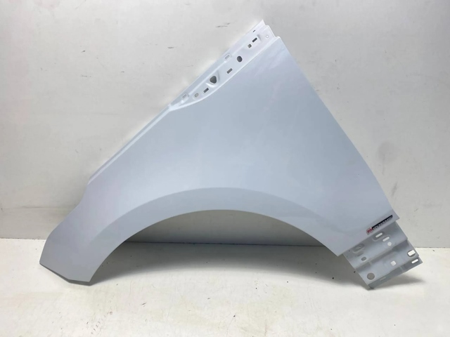 Ліве переднє крило LR091699 LAND ROVER