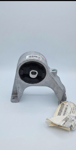 Подушка (опора) двигуна, задня 4743957AC CHRYSLER