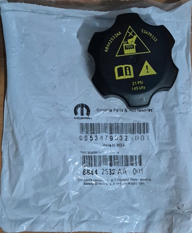 Пробка розширювального бачка 68442532AA CHRYSLER