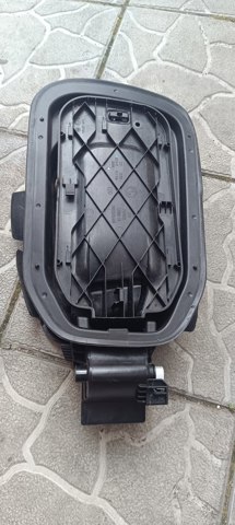Лючок порту зарядки автомобіля 51177953712 BMW