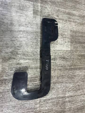 Кріплення задньої правої ПТФ 149374800A Tesla Model