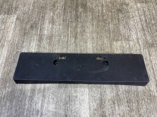 Кріплення переднього номера автомобіля 5211442090 TOYOTA