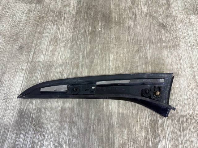 Спойлер даху A2137900488 MERCEDES