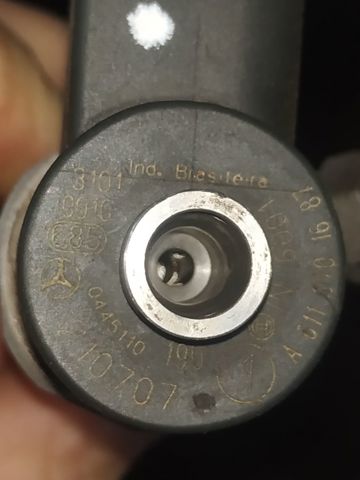 Форсунка інжектора 0445110190 BOSCH