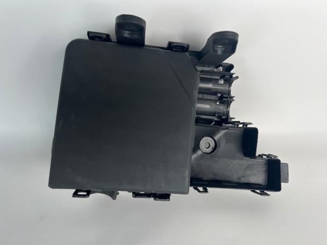 Корпус блока запобіжників 243814BA1A NISSAN